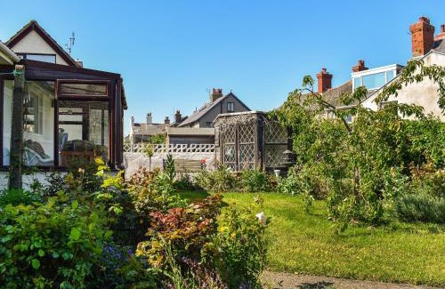 Peel House | Teazles