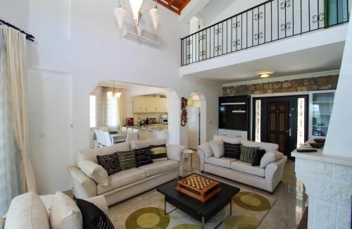 Uzumlu Villa | Tekce Tranquil Nature Villa Yesiluzumlu N17