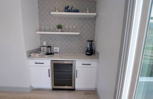 Camarillo House | Temp Housing For Insurance/Work/Travel/Remodel!