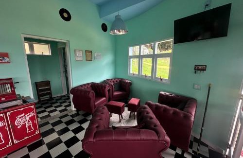 Bueno Brandao Other | Tenda Touro Sentado, Vila Mágica