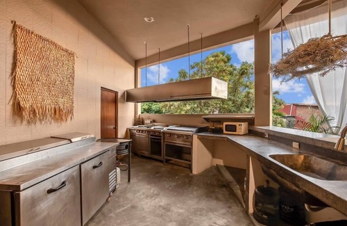 Tepoztlan House | Tepoztlan Retreat: Casanevo Bliss, 10 Guests, A/C