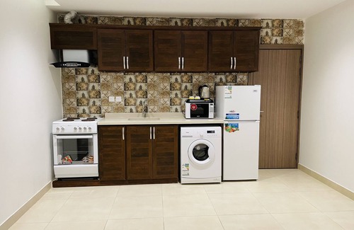 Al Aqrabiyah Apartment | Terrace View 2 - Serviced Apartment