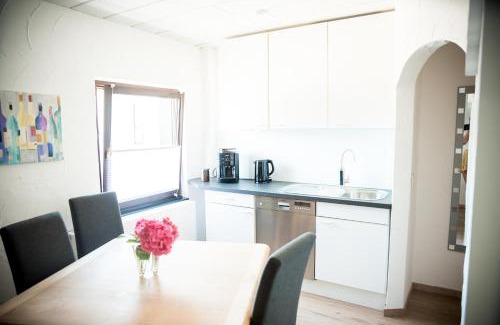 Solingen Apartment | Terrassenwohnung mit Gartenblick