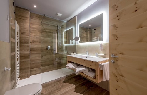 Almazzago Hotel | Tevini Dolomites Charming Hotel