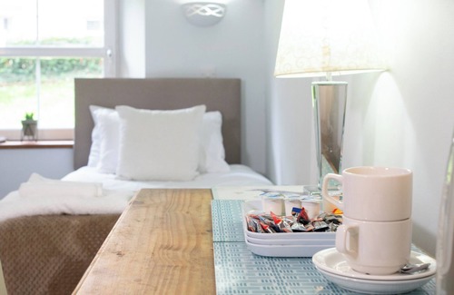 Hawick Hotel | Teviotside Travel Inn - Hawick - Room 6 - double/twin