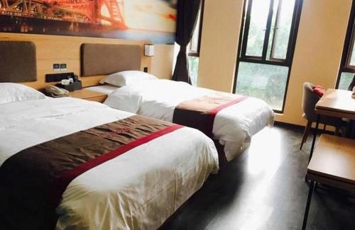 Dongchangfu District Hotel | Thank Inn Plus Hotel Shandong Liaocheng Railway Station