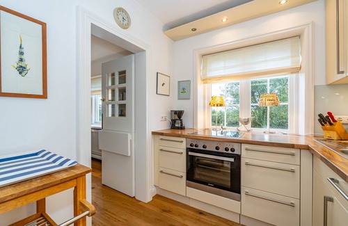 Keitum House | Thatched vacation home in Keitum, with garden for up to 4 people.