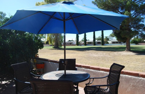 Country Club Estates House | The 18th Hole at Green Valley