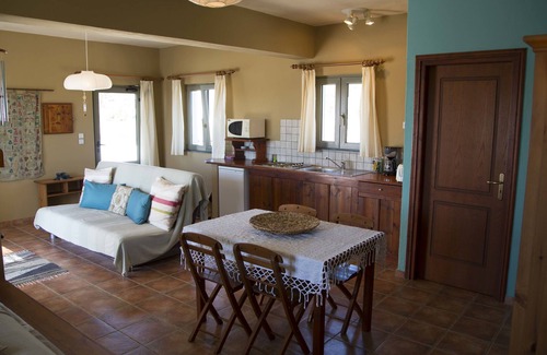 South Rhodes Hotel | The 4 Elements