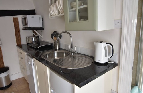 Bury St Edmunds Bed & Breakfast | The Abbey Hotel and Apartments