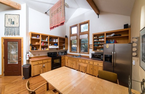 Foresta Cabin | The Ahweanee in Foresta, Inside Yosemite National Park