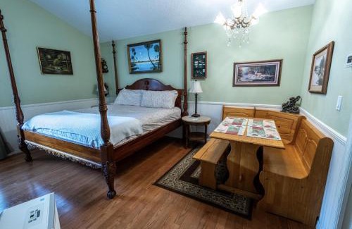 Orange City Hotel | The Alling House