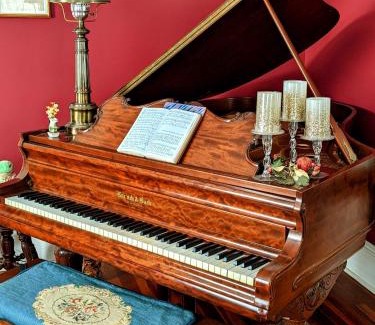 Orange City Hotel | The Alling House