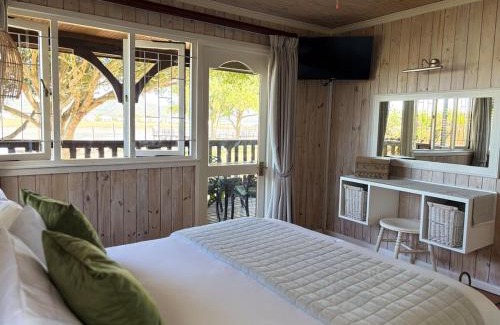 Knysna House | The Amble Cottage - On the Knysna lagoon