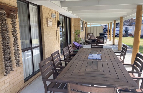 Ledge Point House | The Anchorage