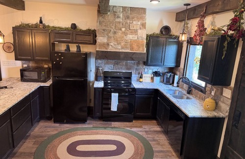 Kodak Cabin | The Ancient Bear’s Den of the Forgotten Forest