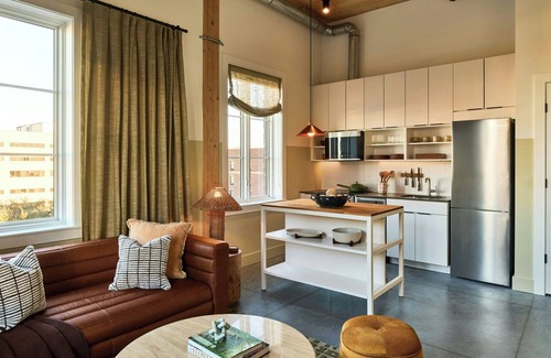 Yamacraw Village Hotel | The Ann Savannah, Apartments By Marriott Bonvoy