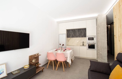 Chana Apartment | The Architect's Room