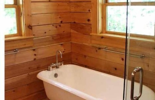 Mountain Rest Cabin | The Ark Cabin