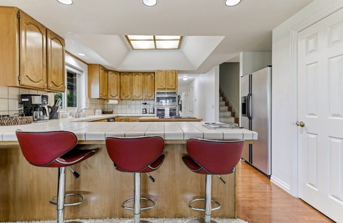 Redding House | The ARK Villa | MTN Views🌄 Game Room🏓 Pool🌊