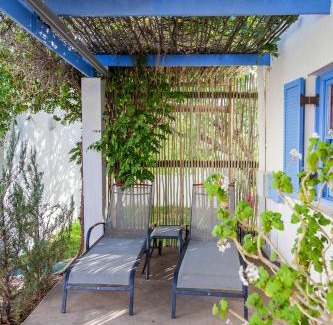 Prince Albert Ski Chalet | The Artist's Cottage