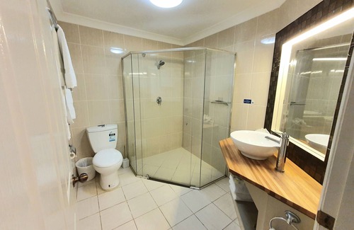 Nemingha Hotel | The Aston Motel - Tamworth