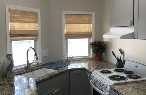 Murrells Inlet Cottage | The Azalea Cottage At The Cedar Point House