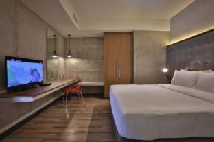 Diliman Hotel | The B Hotel Quezon City