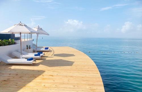 Puerto Bahia Hotel | The Bannister Hotel & Yacht Club by Mint
