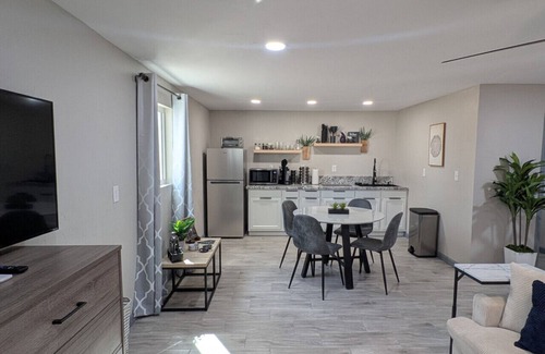 Sahuarita House | The Barn at Sahuarita Village