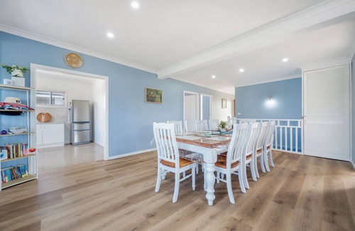 Lake Cathie House | The Beach House - 3 Bedroom home directly across from beach access.