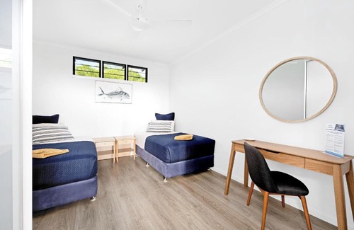 Dundee Beach Apartment | The Beach House by Anglers Choice