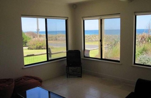 Carrickalinga House | The Beach House Carrickalinga