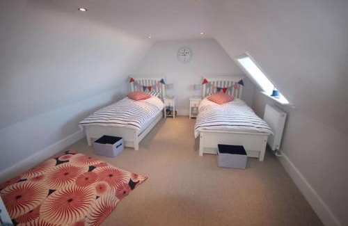 Deal House | The Beach House