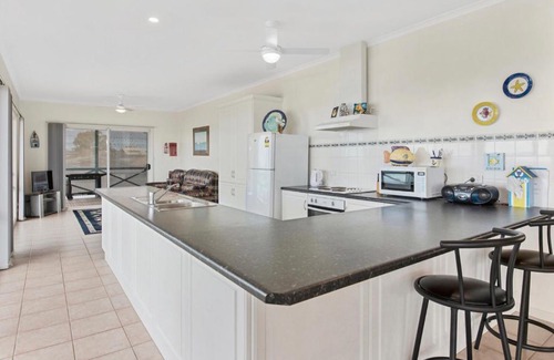 Para Wurlie House | The Beach House - Point Turton