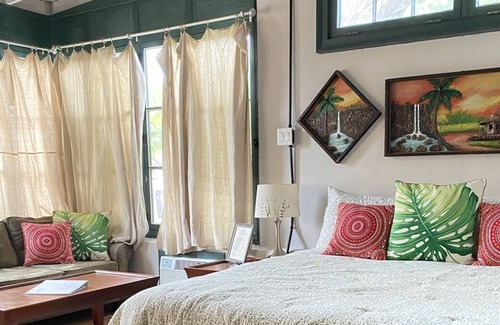 Old Town Apartment | The Beach Studio is a 1 bedroom - 1 full bath Studio on the grounds of The Abode