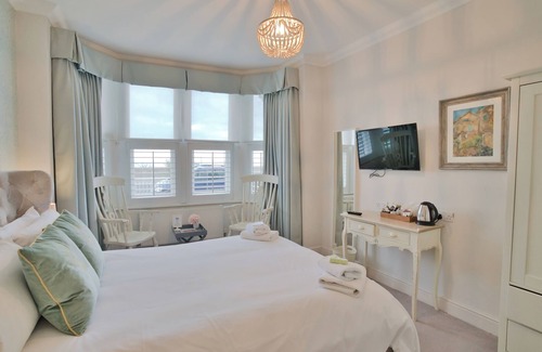 Southend-on-Sea House | The Beaches Guest House