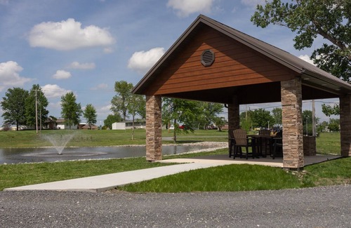 Bethany Cabin | The Bear Cabin - Hidden Acres Cabins