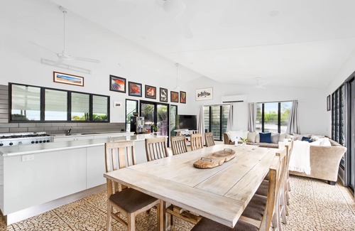 Dundee Beach House | The Best Beach House in Dundee