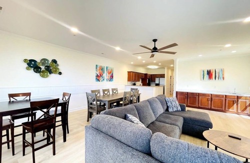 Atlantic Beach Apartment | The best location, Wonderful Ocean View 7BR, pool