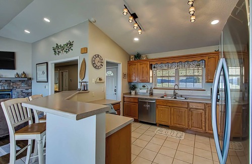 Tallassee House | The BEST views in TN! 200 miles of mountains and valley views East to West!