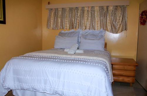 Mooirivier Bed & Breakfast | The Big Five Bed and breakfast