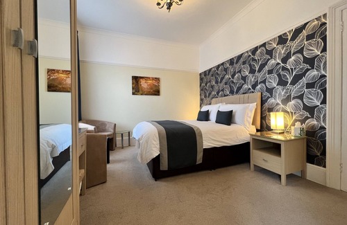 Shanklin House | The Birkdale Guest House