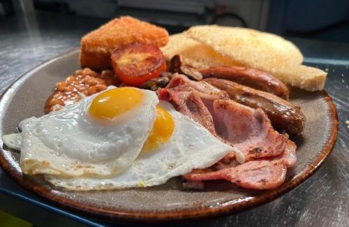 Ilkley Hotel | The Black Hat