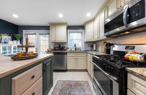 Germantown House | The Blue Cottage