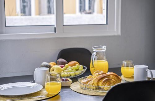 Santo Antonio House | The Blue House