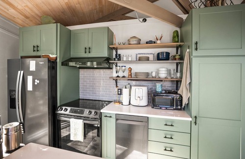 Saint Helena Island House | The Blue Pearl - New to VRBO Fripp Island Treehouse! Resort Access and Golf Cart Included! Great location on Fripp Island!