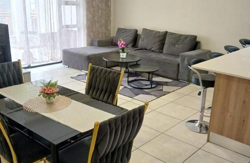 Tshwane Apartment | The Blyde: 2-Bed Luxe Apartment