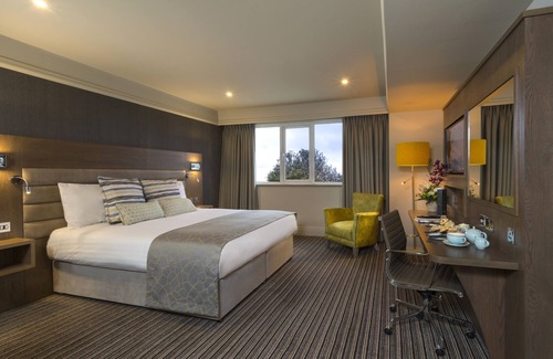 Whitehall Hotel | The Bonnington Dublin & Leisure Centre