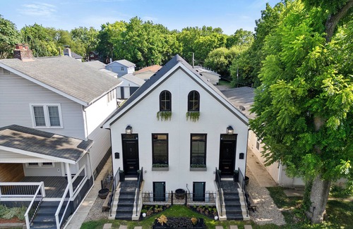 Merion Village Apartment | The Book House No.45